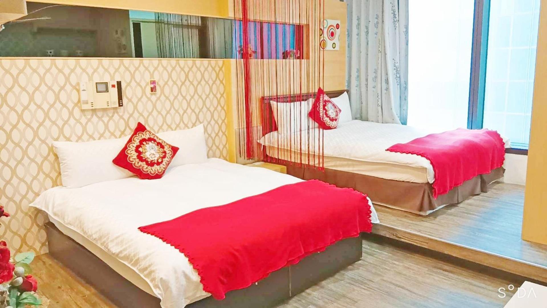 85旅行家 Apartment Kaohsiung Luaran gambar