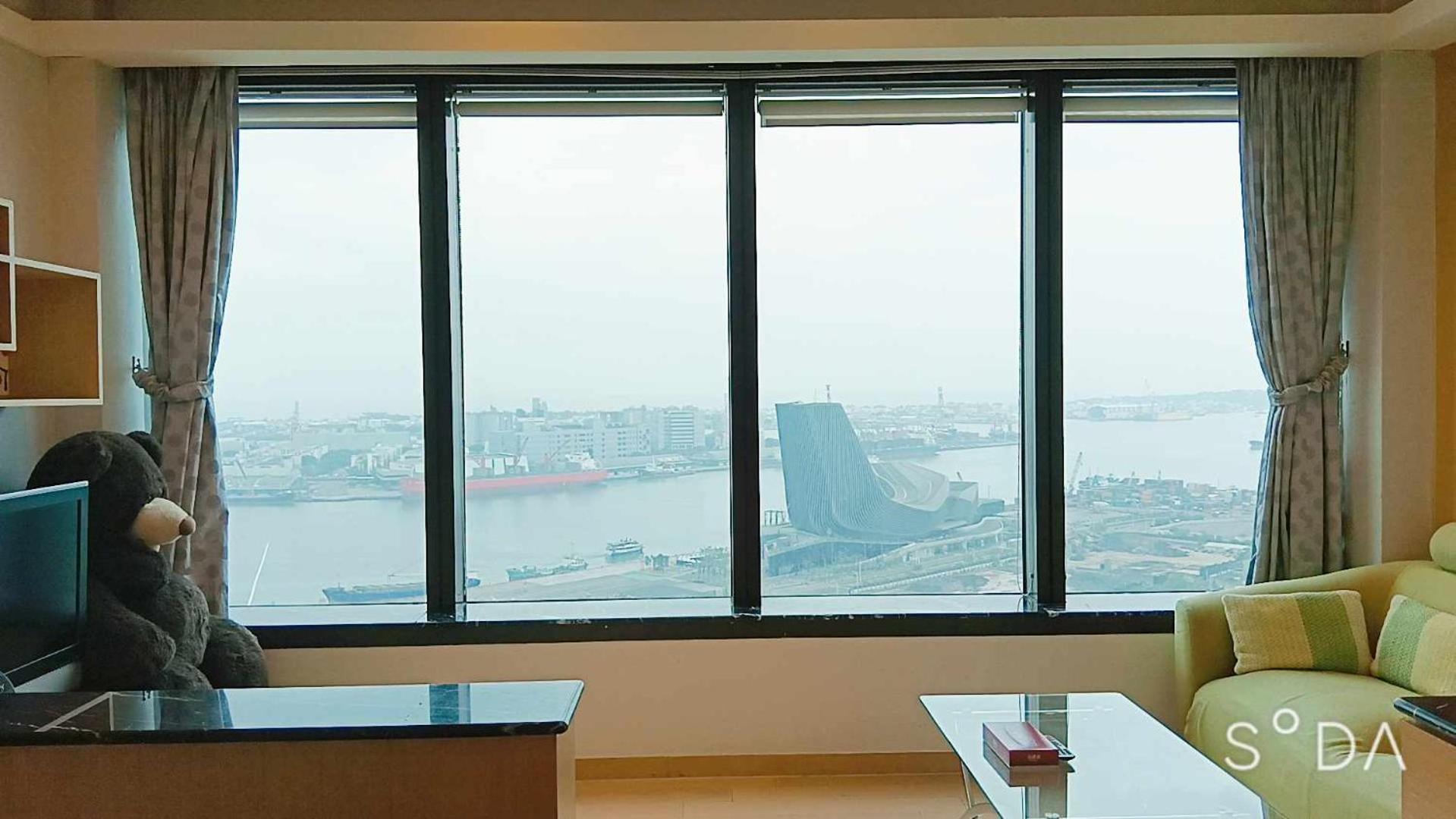 85旅行家 Apartment Kaohsiung Luaran gambar